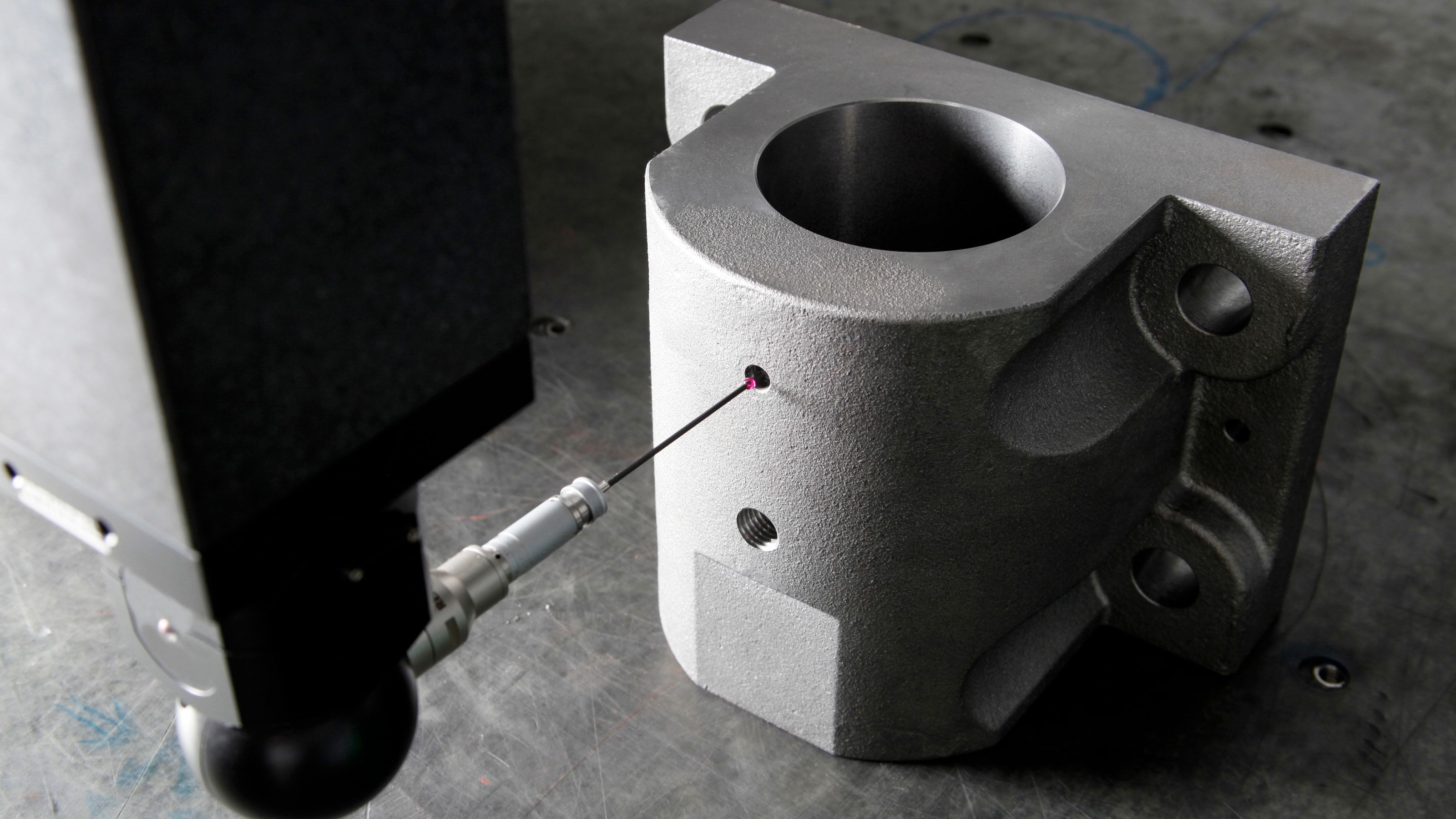Control de calidad dimensional con sonda CMM